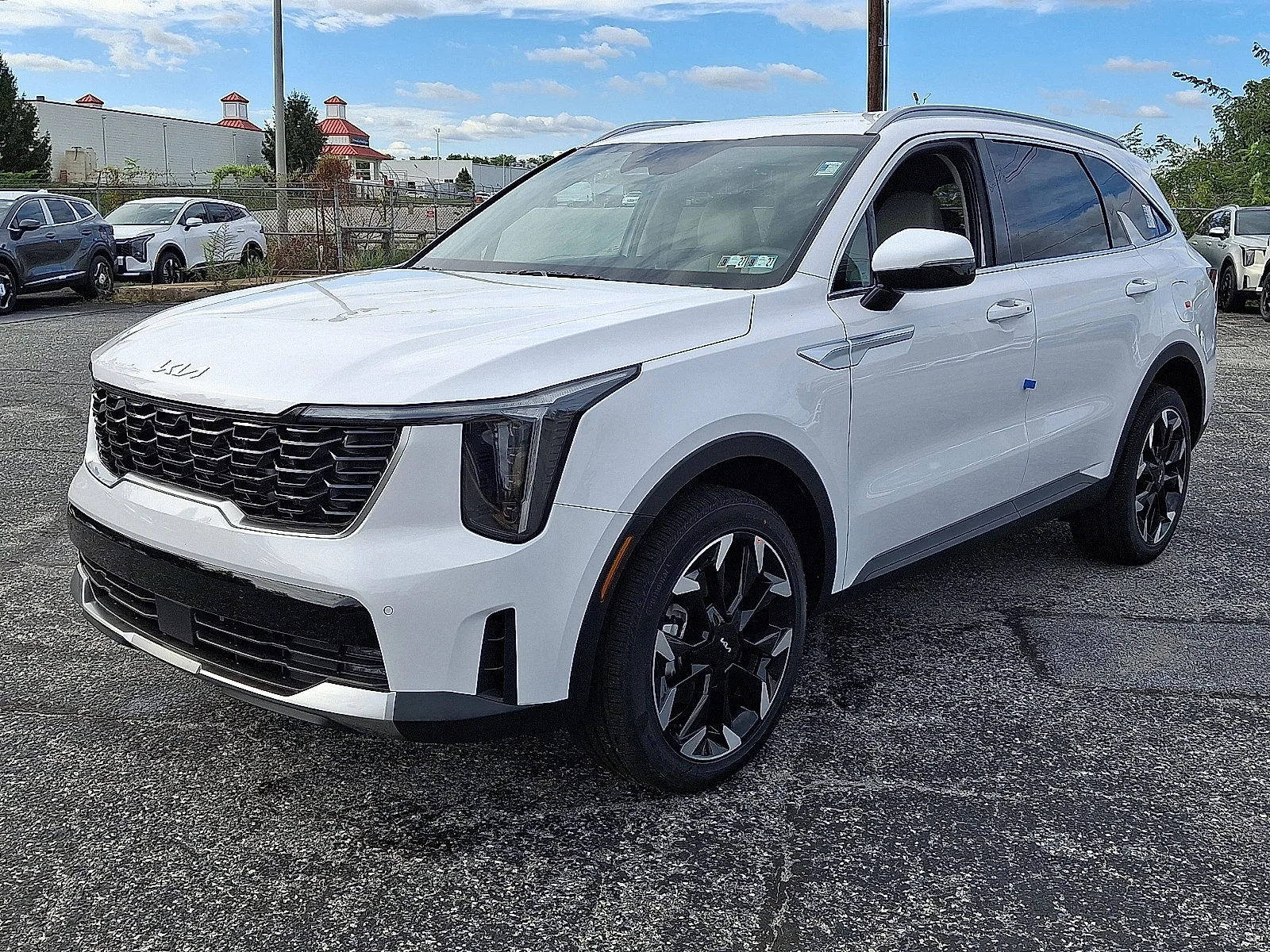 New 2026 White Kia EX image 4