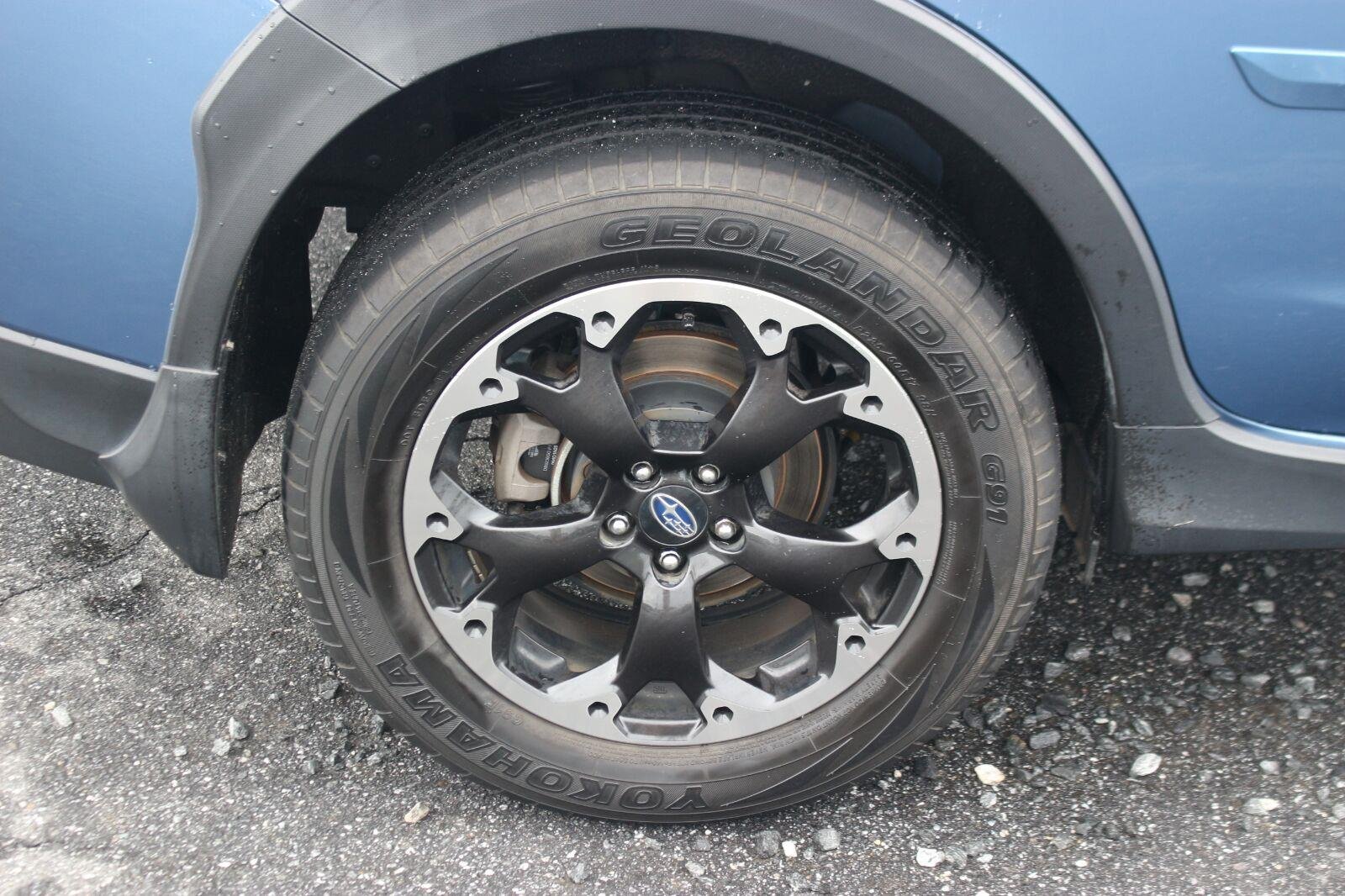 Used 2021 Black Subaru Premium image 33