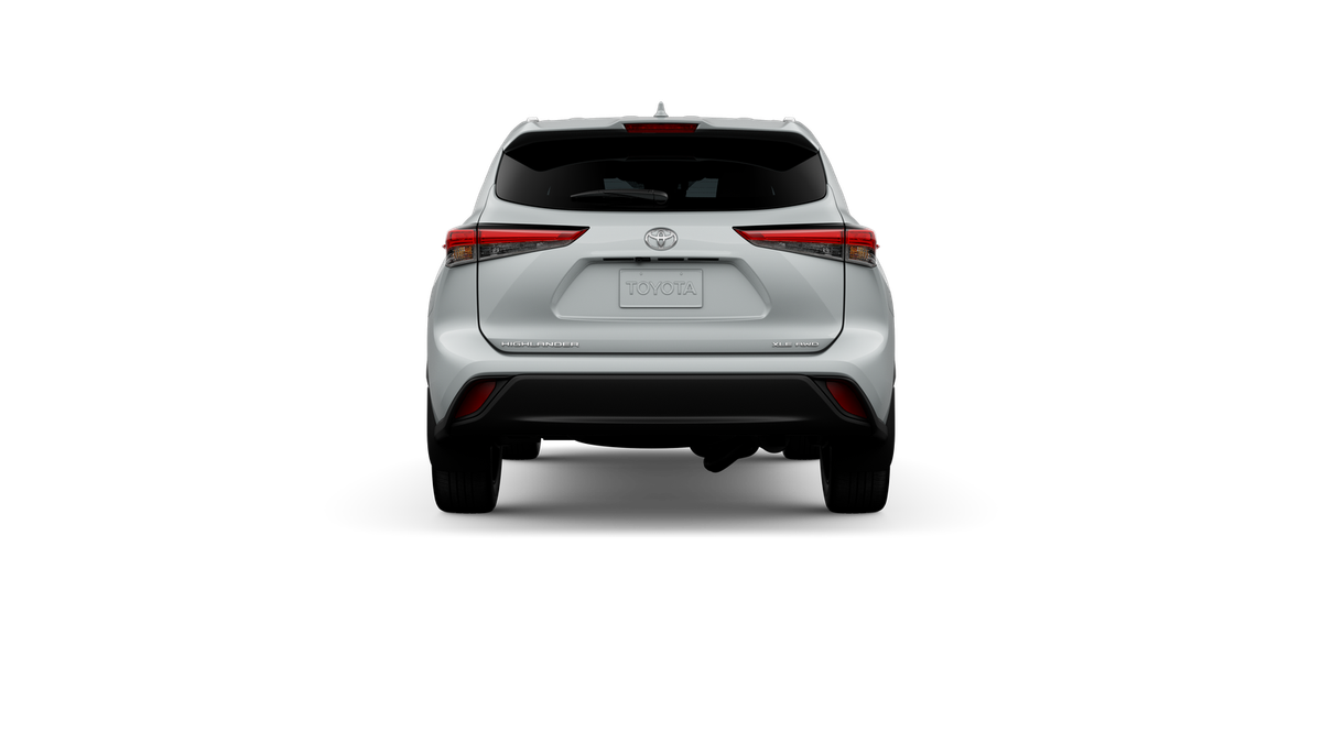 New 2026 Wind Chill Pearl Toyota XLE image 8