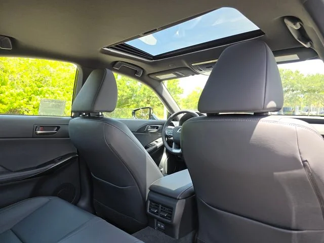 2026 Lexus IS 350 F SPORT DESIGN - Photo 12