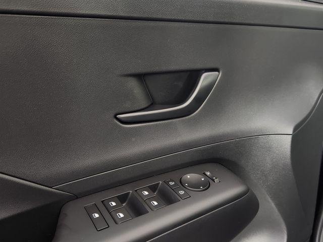 New 2027 Blue Hyundai SE AWD image 12