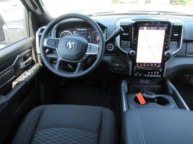 2026 RAM 2500 Big Horn - Photo 14