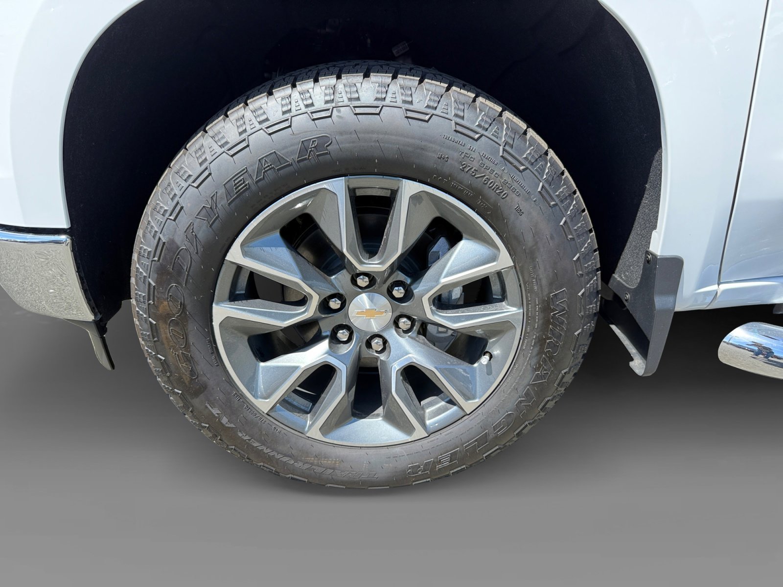 New 2026 Summit White Chevrolet LT image 9