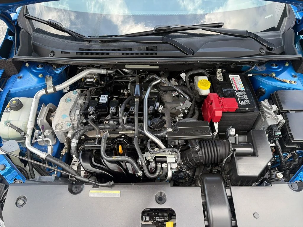 Used 2022 Blue Nissan SR image 22