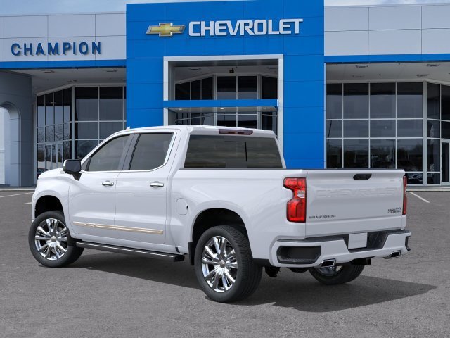 New 2026 Polar White Tricoat Chevrolet High Country image 3