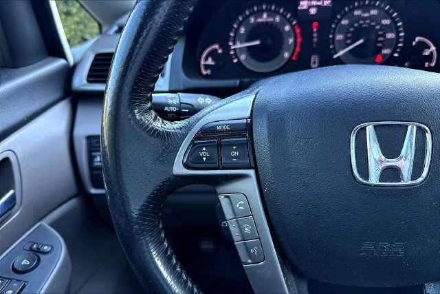 Used 2016 White Honda EX-L image 13