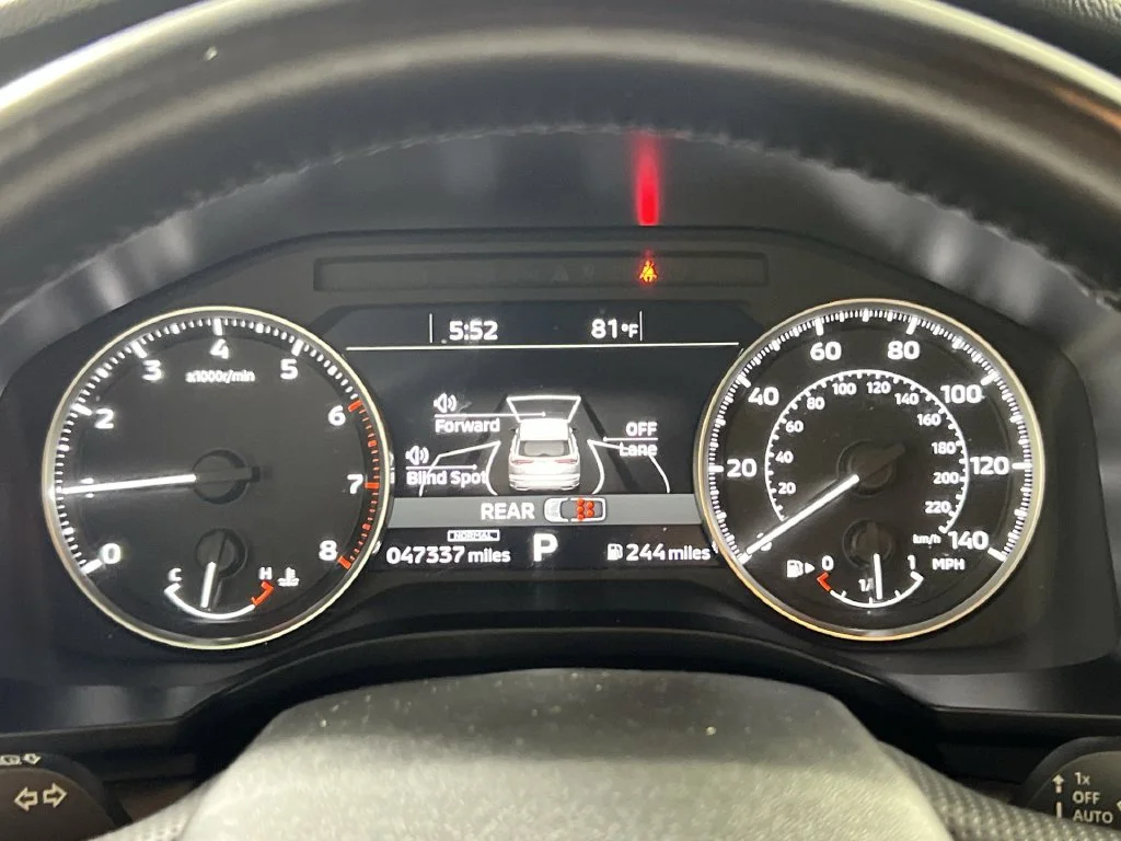Used 2024 Black Mitsubishi SE image 10