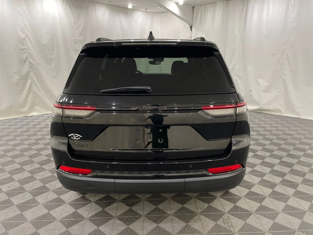 2024 Jeep Grand Cherokee Altitude - Photo 7