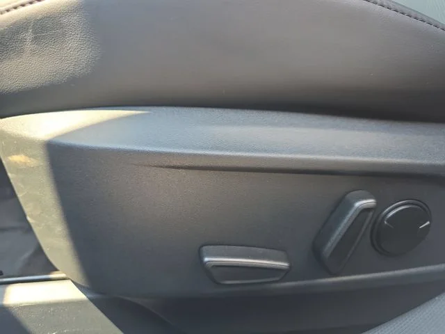 Used 2024 Blue Ford Premium image 30