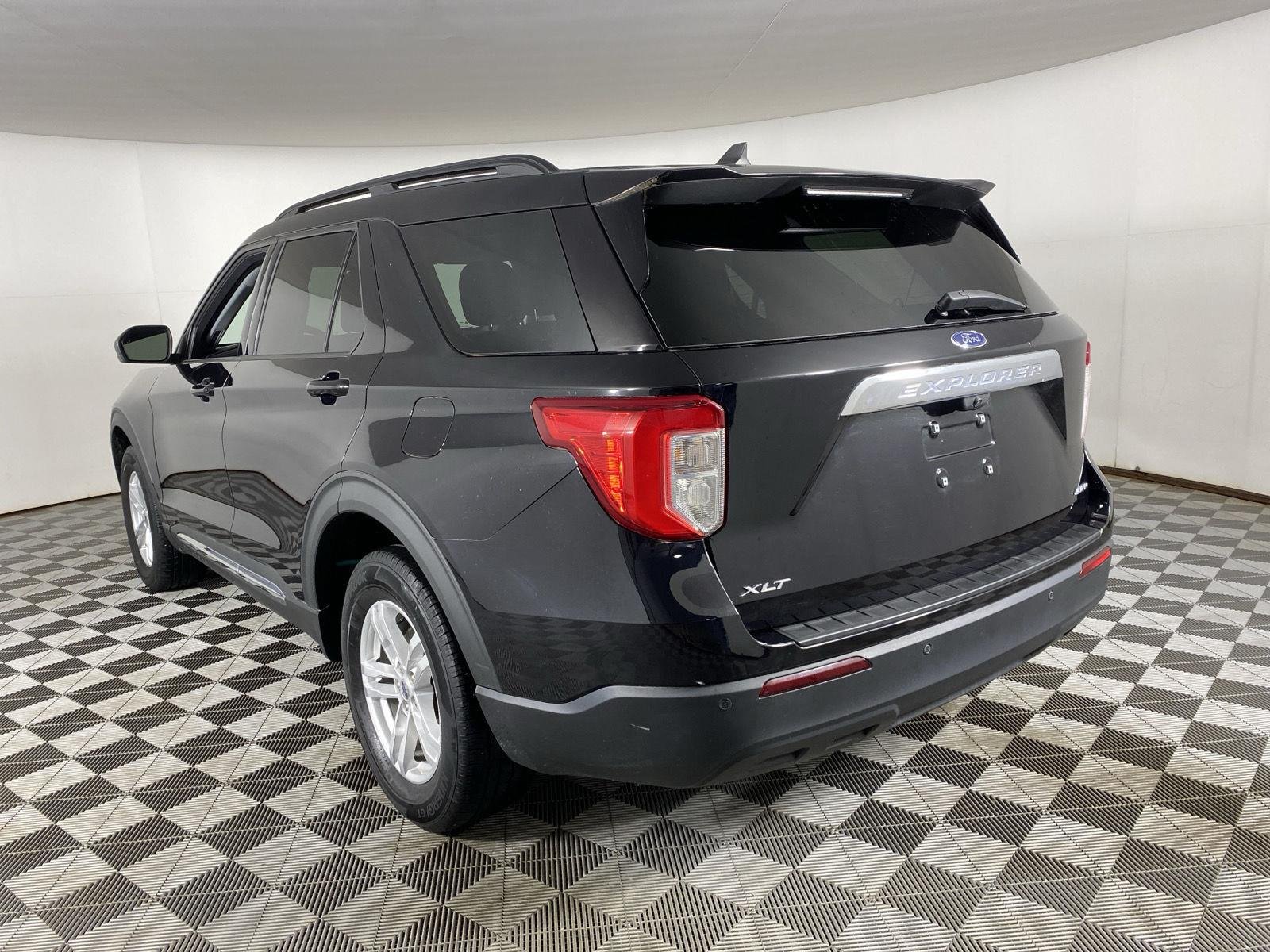 Used 2022 Agate Black Ford XLT image 8