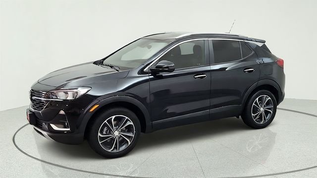 Used 2020 Black Buick Select image 6