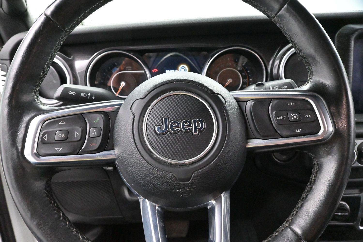 Used 2022 Bright White Clearcoat Jeep Unlimited Sahara Altitude image 16