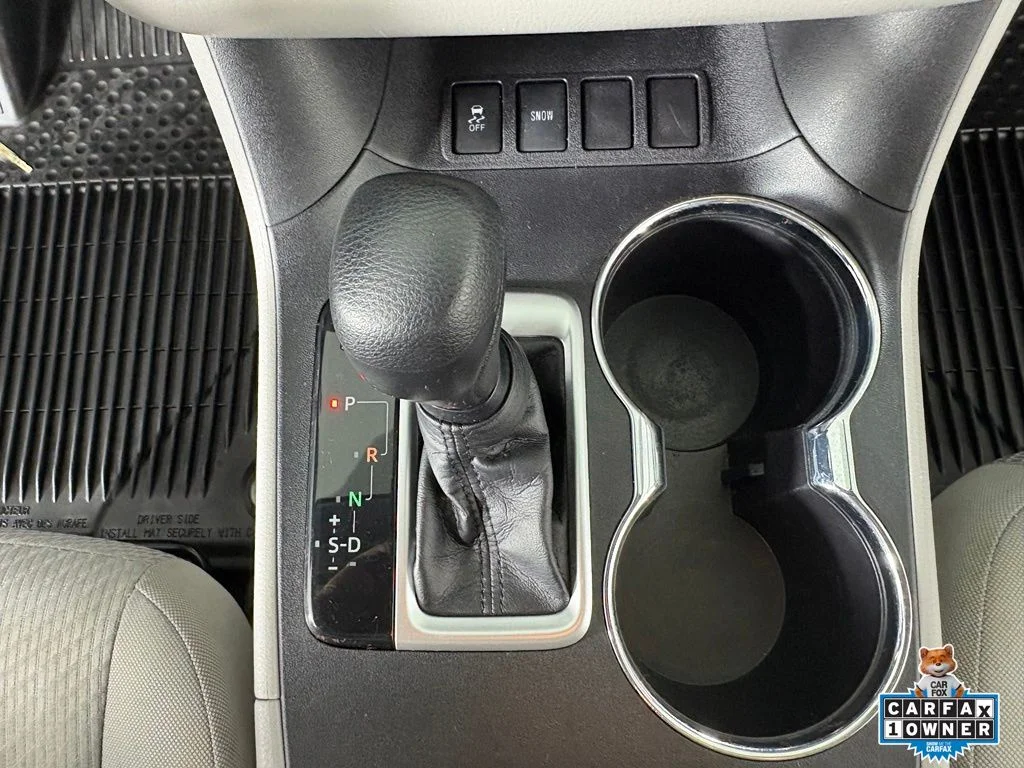 Used 2019 Green Toyota LE image 26