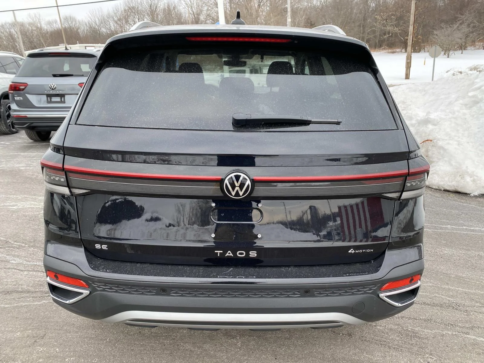 2026 Volkswagen Taos SE - Photo 4