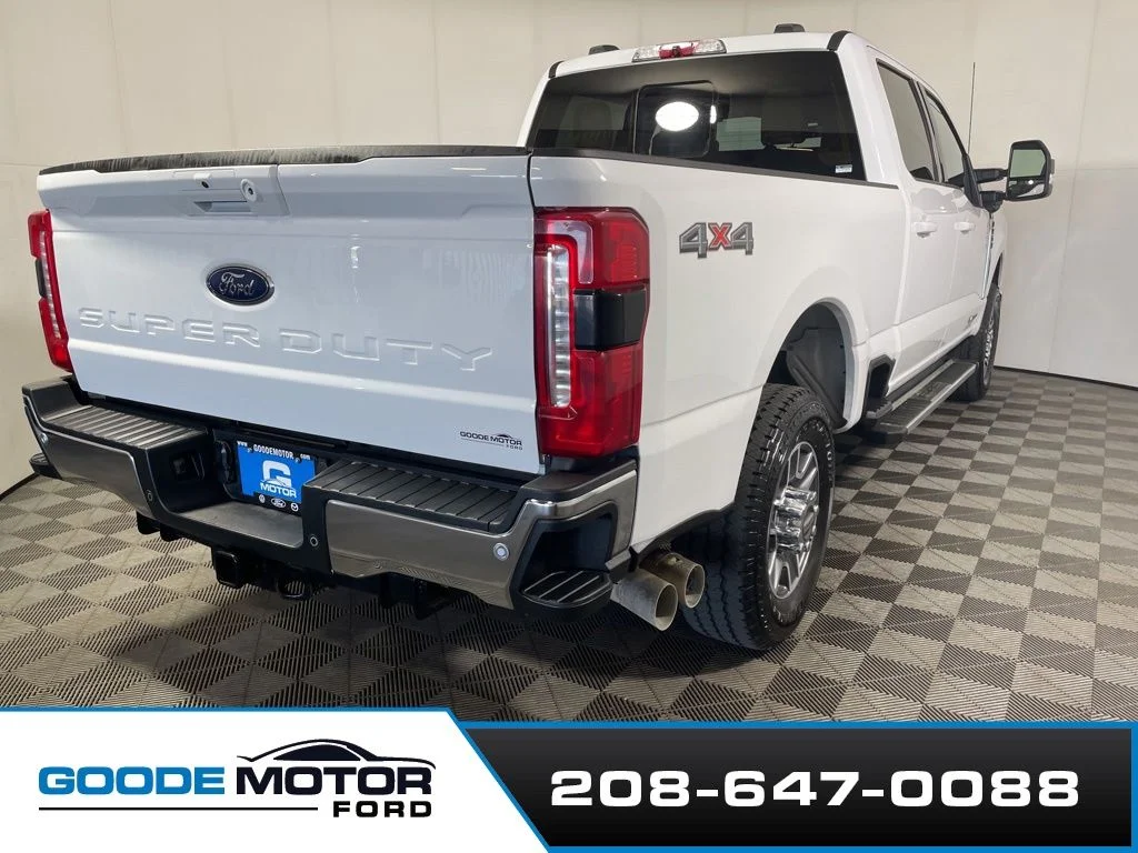 Certified Used 2023 Oxford White Ford Lariat image 8