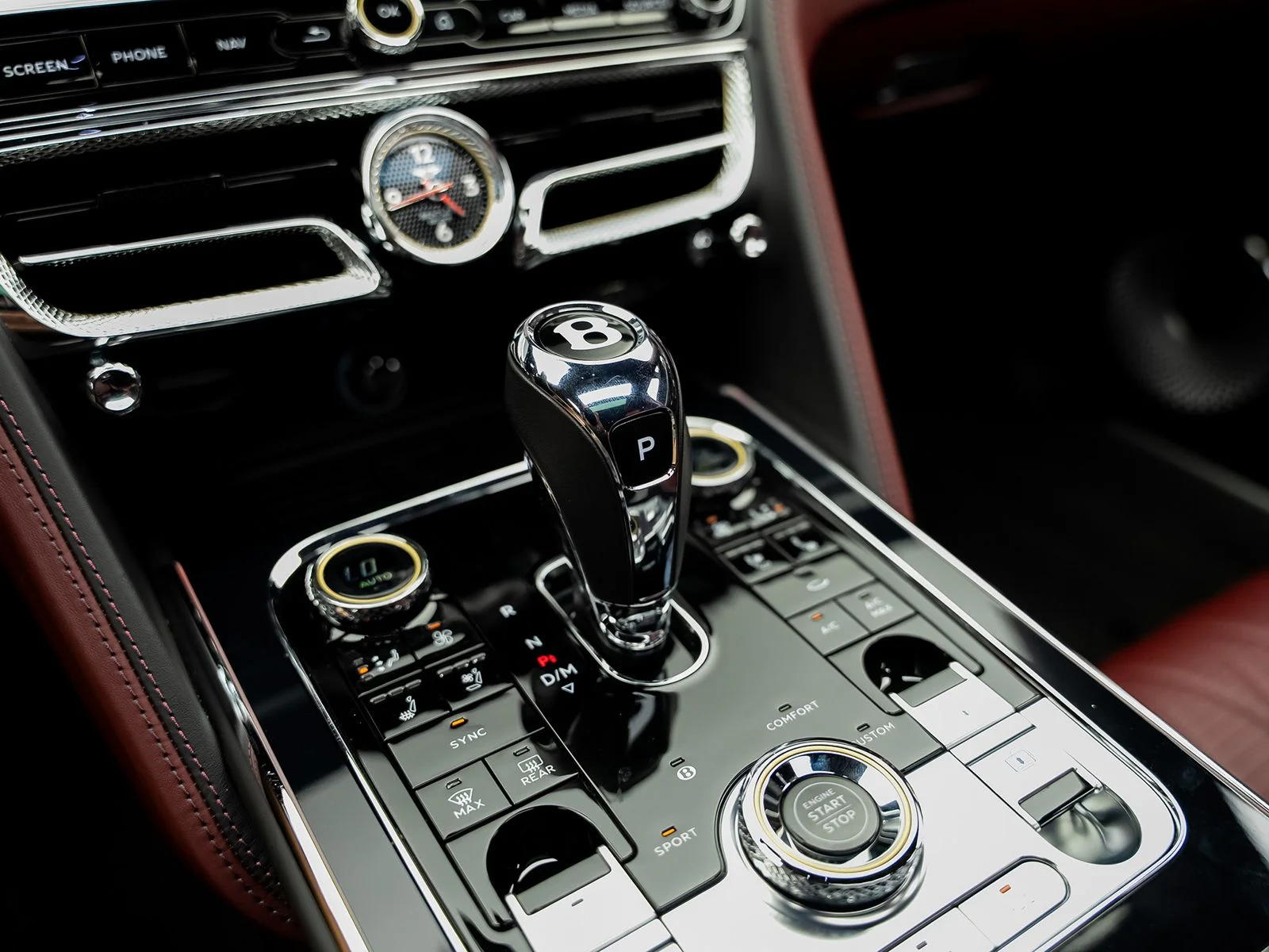 Used 2022 Silver Bentley W12 image 52