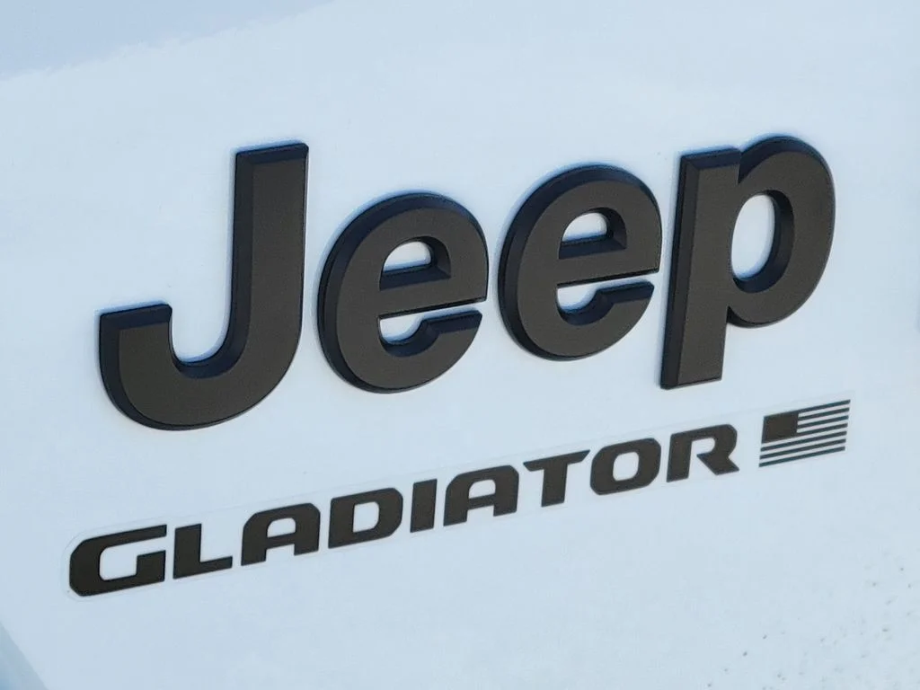 New 2026 Bright White Clear-Coat Exterior Paint Jeep Willys image 20