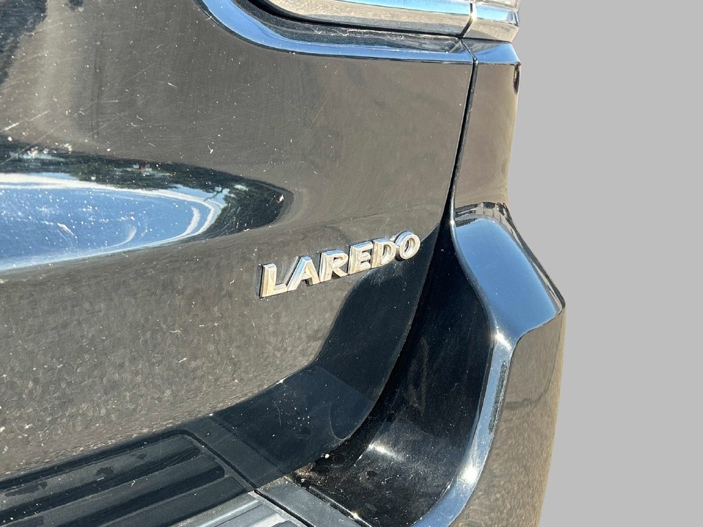 Used 2021 Black Jeep Laredo E image 14