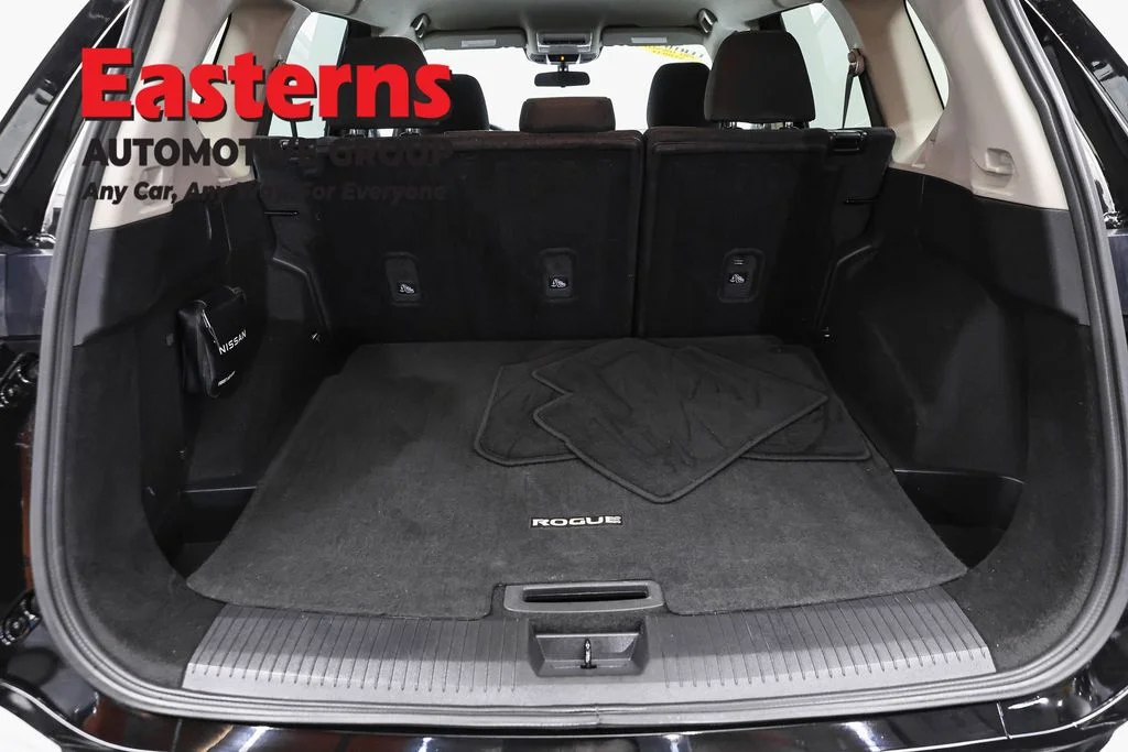 Used 2024 Black Nissan S image 9