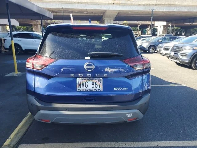 Used 2023 Blue Nissan SV image 4