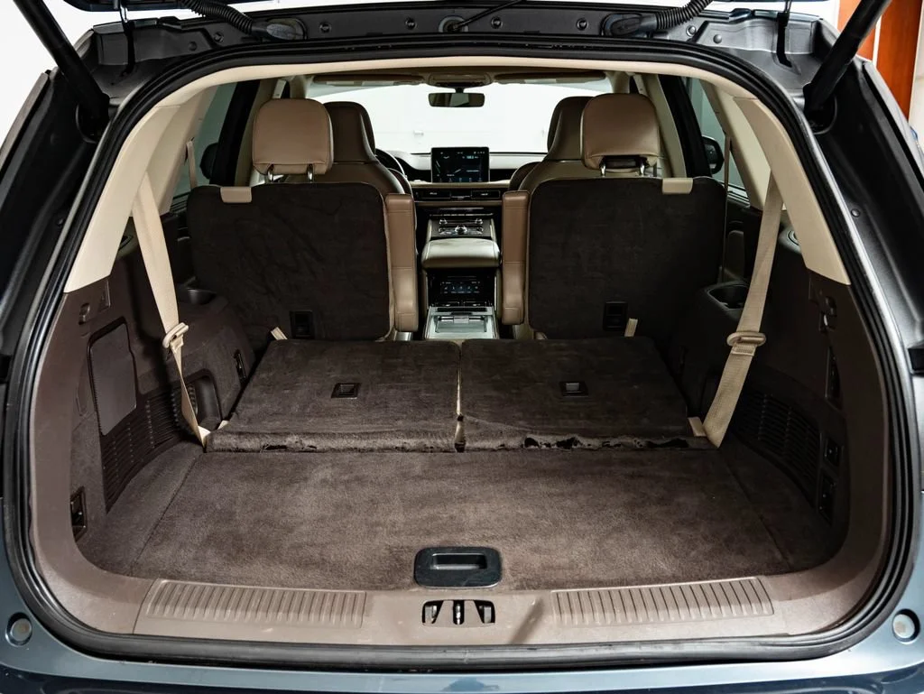 Used 2021 Flight Blue Lincoln Reserve image 21