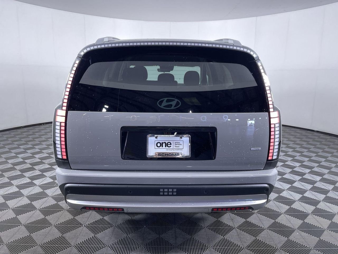 2026 Hyundai IONIQ 9 SE - Photo 6
