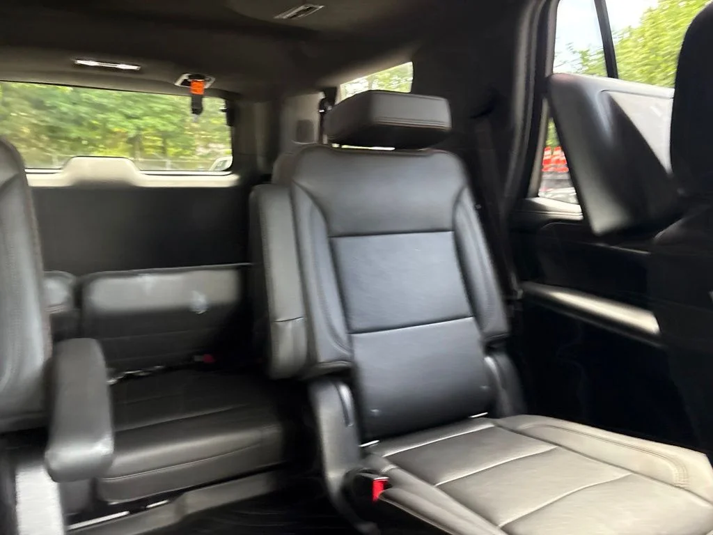 Used 2021 Black Chevrolet High Country image 21