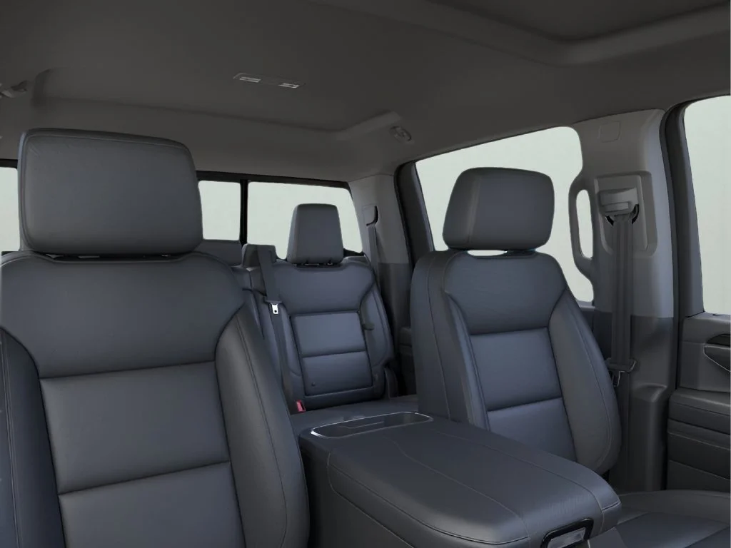 2025 Chevrolet Silverado 3500HD LTZ - Photo 18
