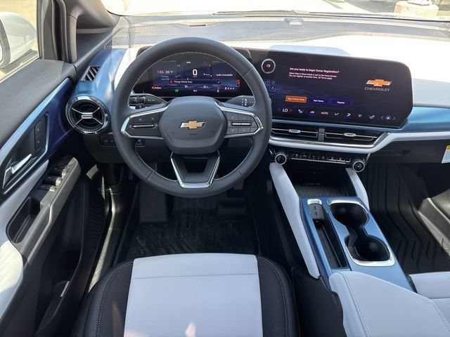 New 2026 Summit White Chevrolet LT image 4