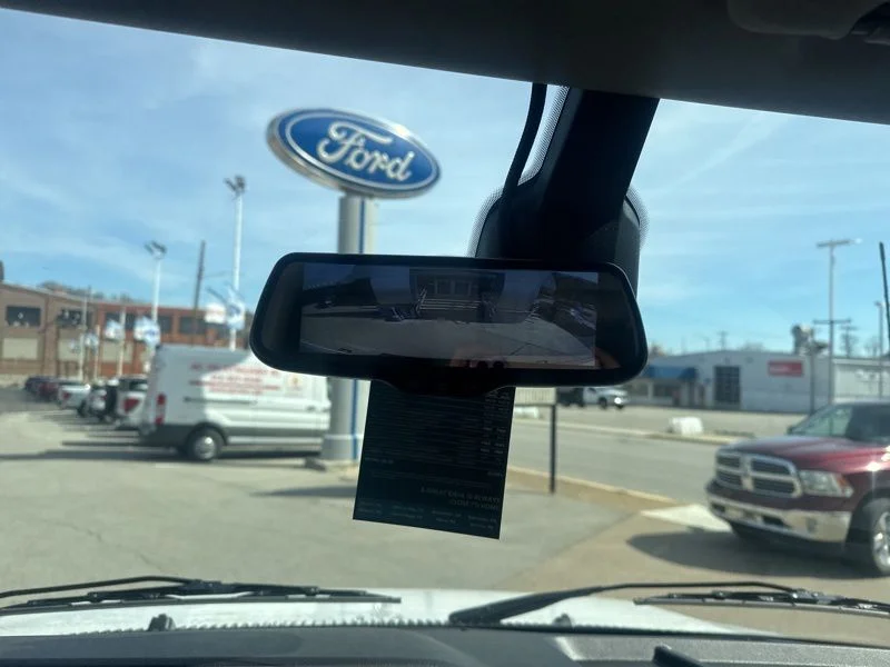 New 2026 Oxford White Ford E-350 SRW image 28