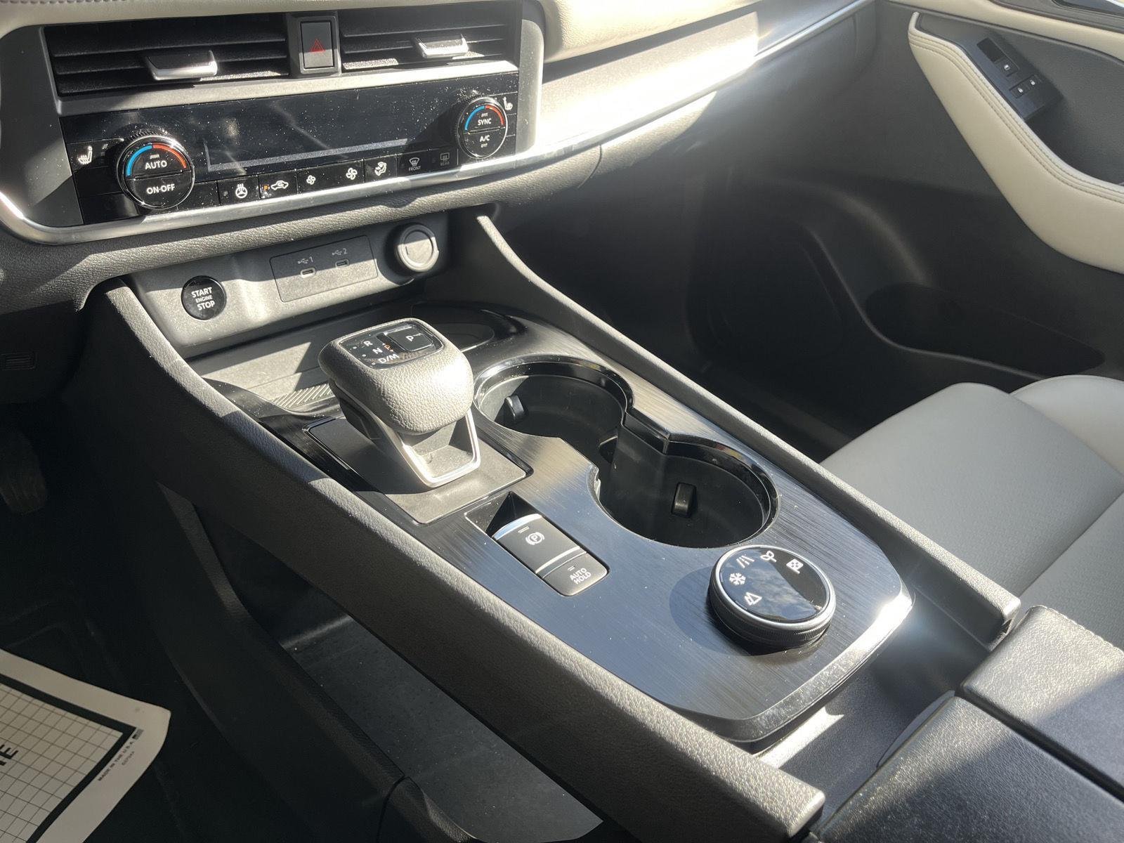 Used 2024 Super Black Nissan SV image 26