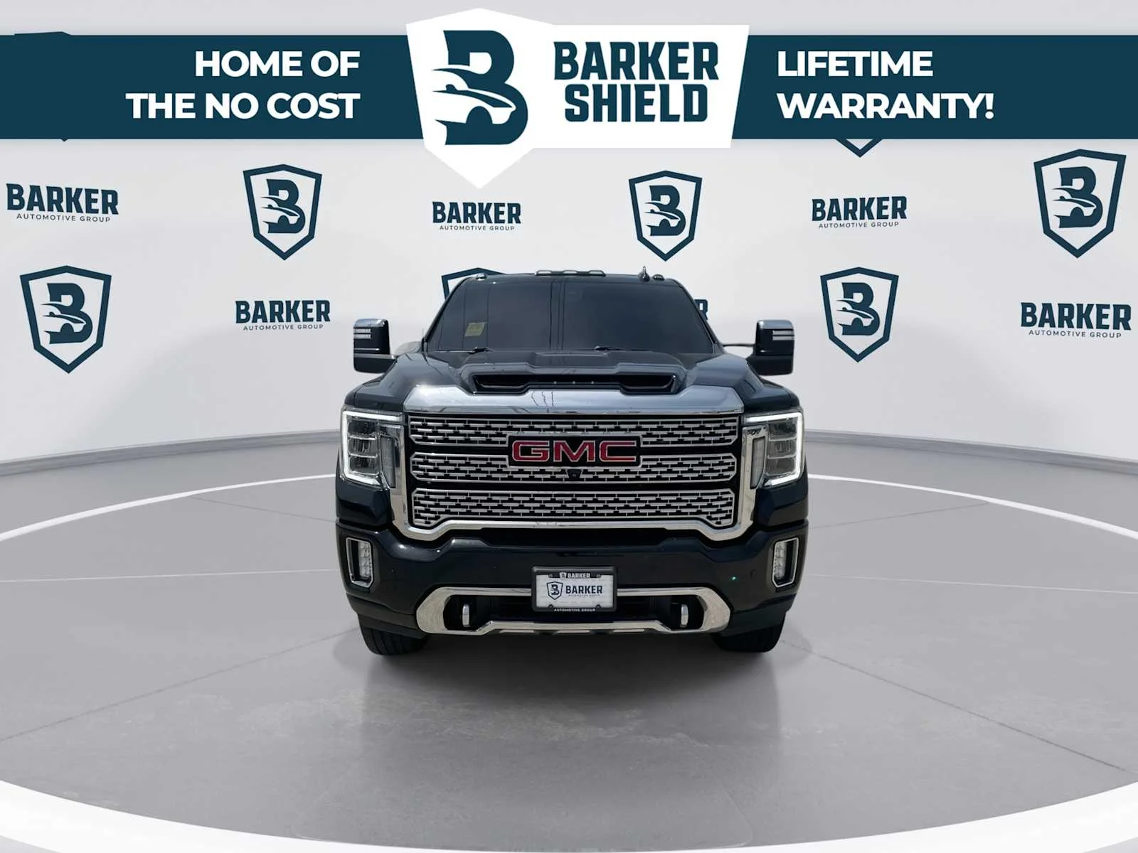 Used 2021 Onyx Black GMC Denali image 4