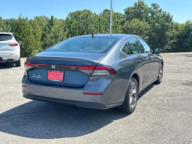 Used 2024  Honda EX image 4