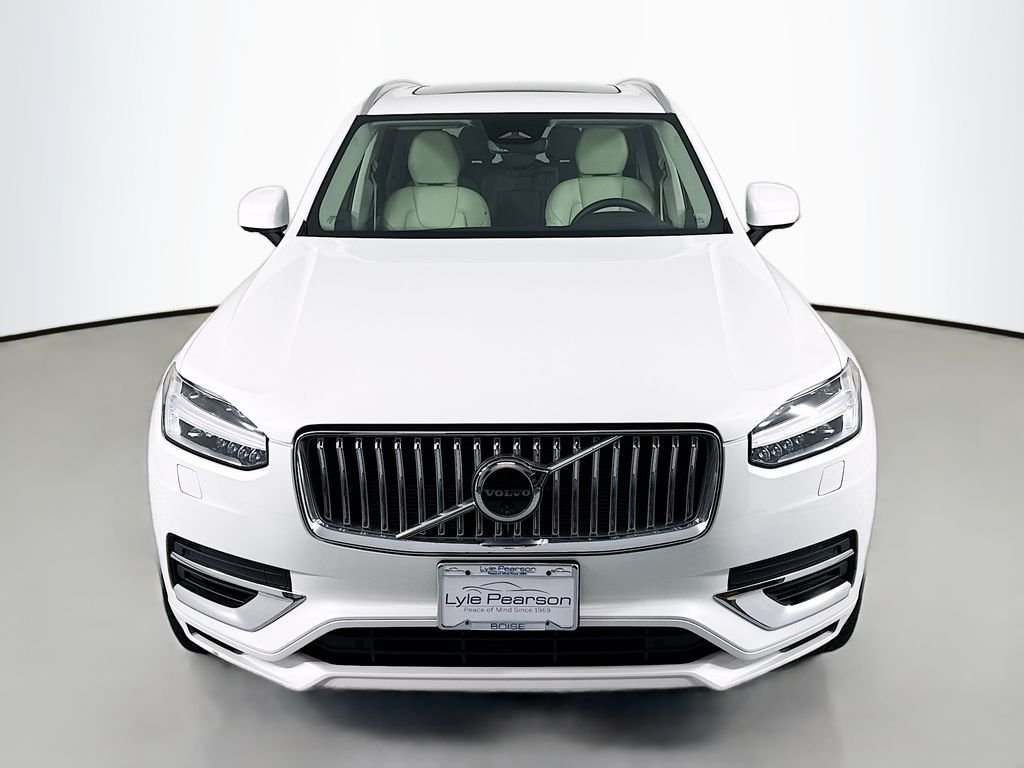Used 2024 White Volvo T8 Plus Bright Theme 7 Passenger image 6