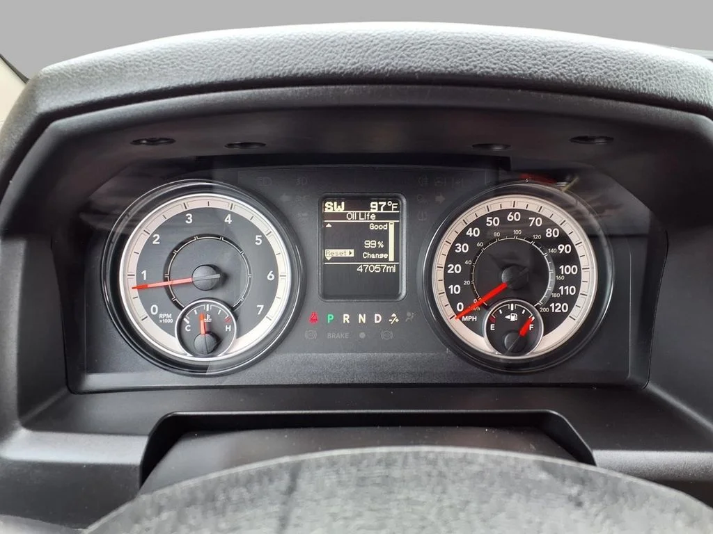 Used 2024 Blue Ram SLT image 17