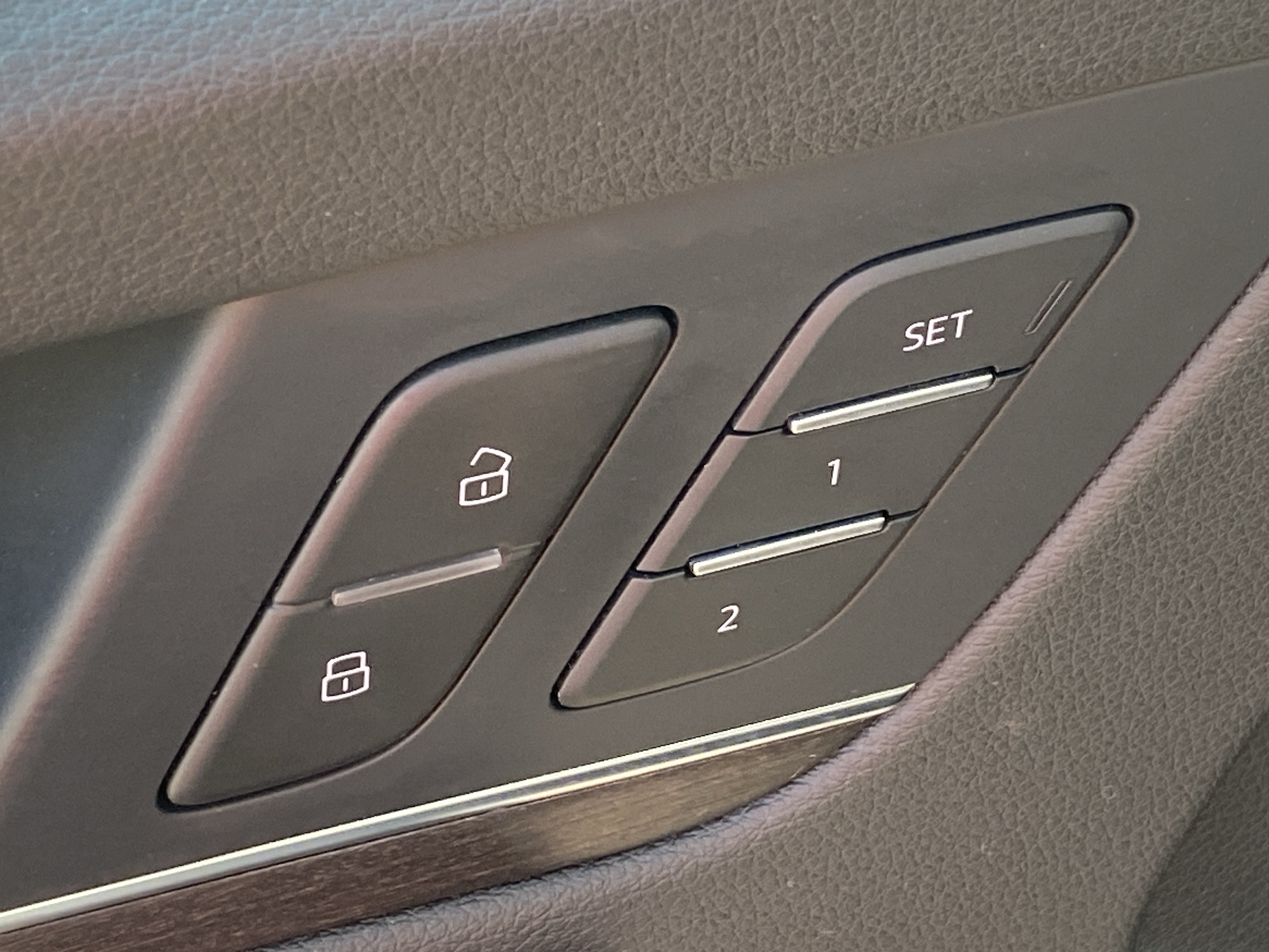 Used 2024 White Audi S line Premium Plus image 15