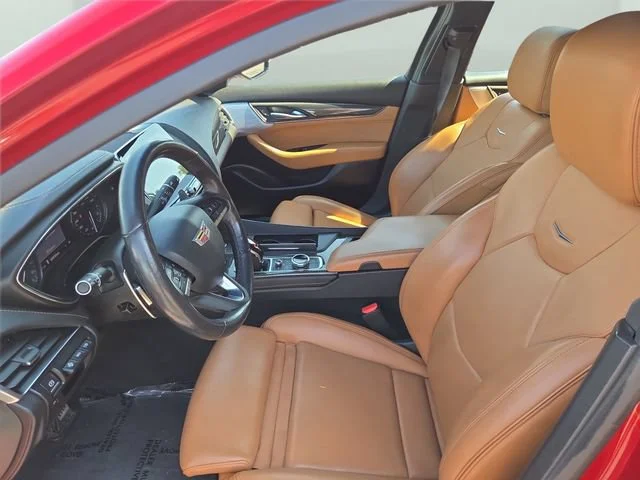 Used 2020 RED OBSESSION TINTCOAT Cadillac Sport image 36