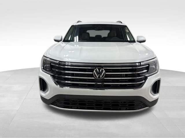 New 2026 White/off-white Volkswagen 2.0T SE image 7