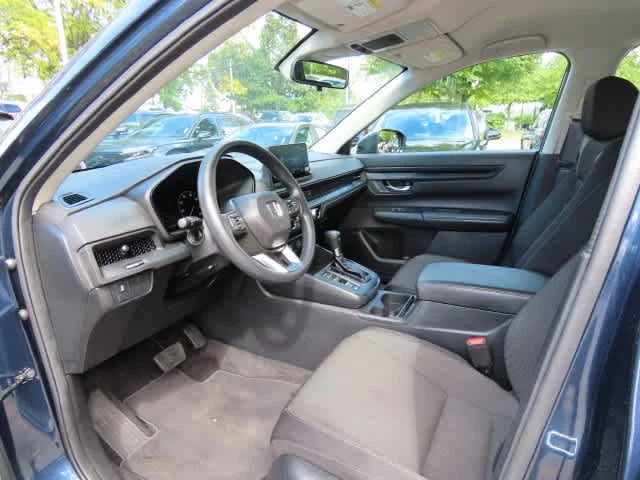2024 Honda CR-V LX - Photo 2