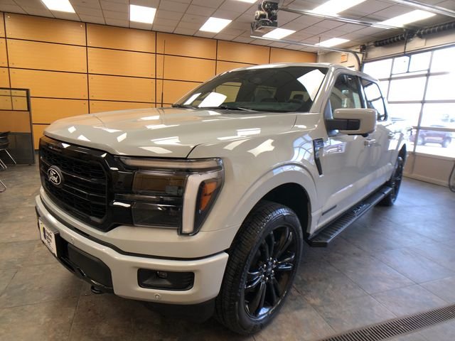 New 2026 Avalanche Ford Lariat® image 3