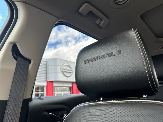 Used 2019 Blue GMC Denali image 57