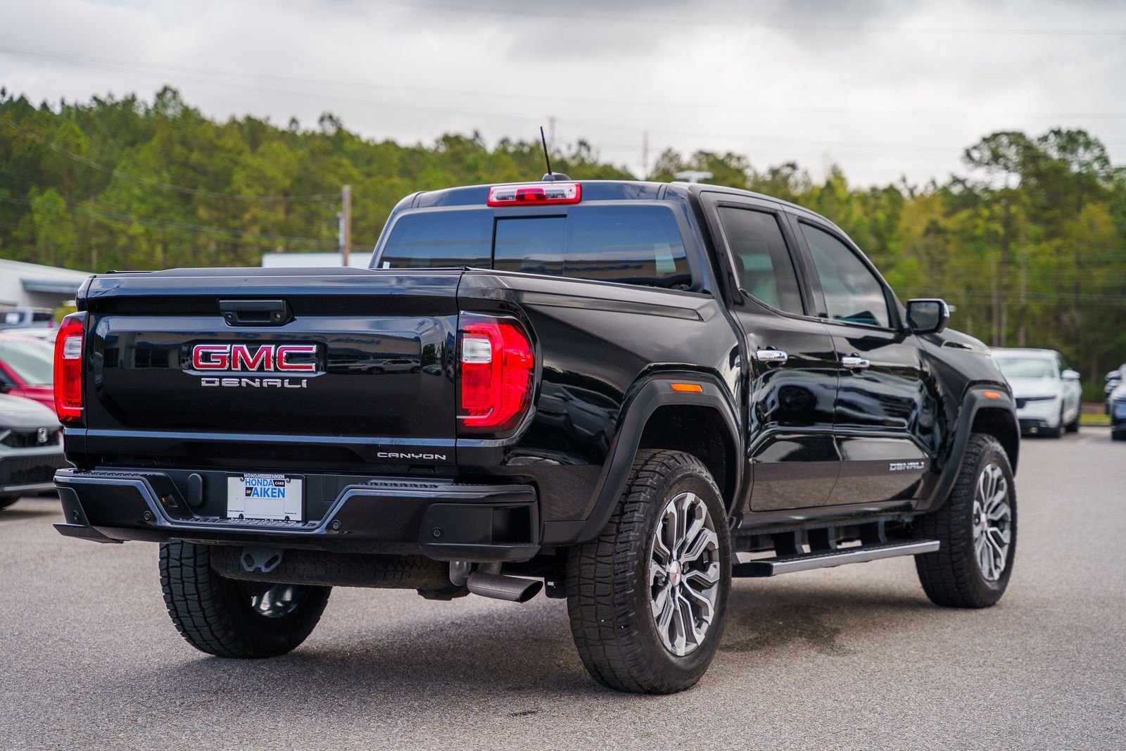 2023 GMC Canyon Denali - Photo 7