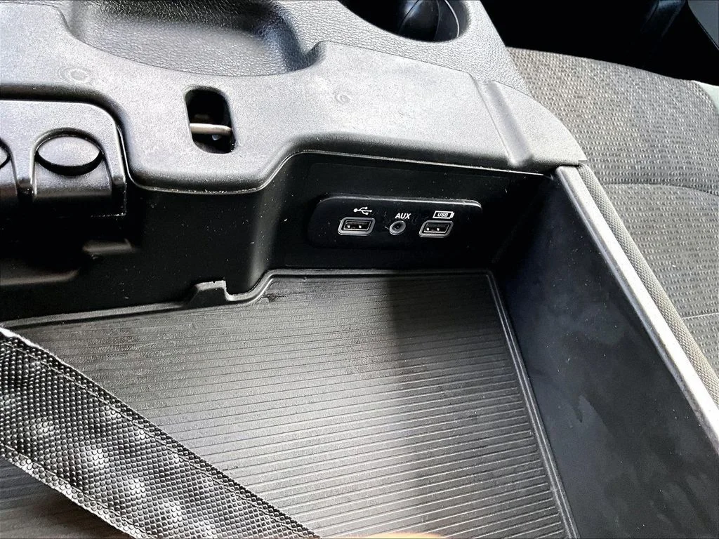 Used 2020 White Ram Warlock image 19