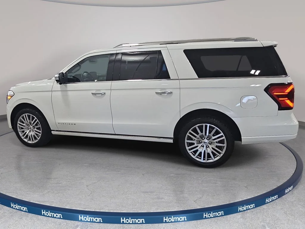 Used 2023 White Ford Platinum image 9