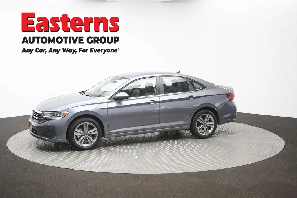 Used 2024 Silver Volkswagen 1.5T SE image 51