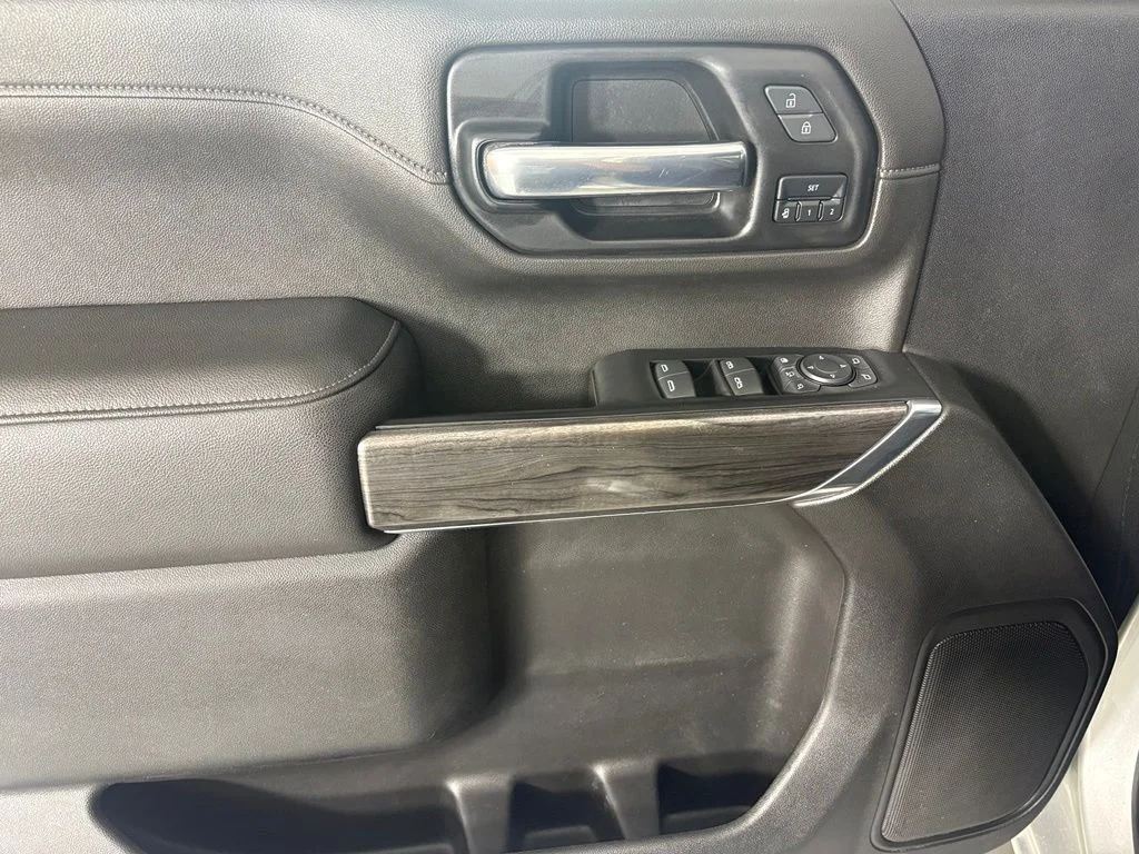Used 2022 Silver Chevrolet LTZ image 23