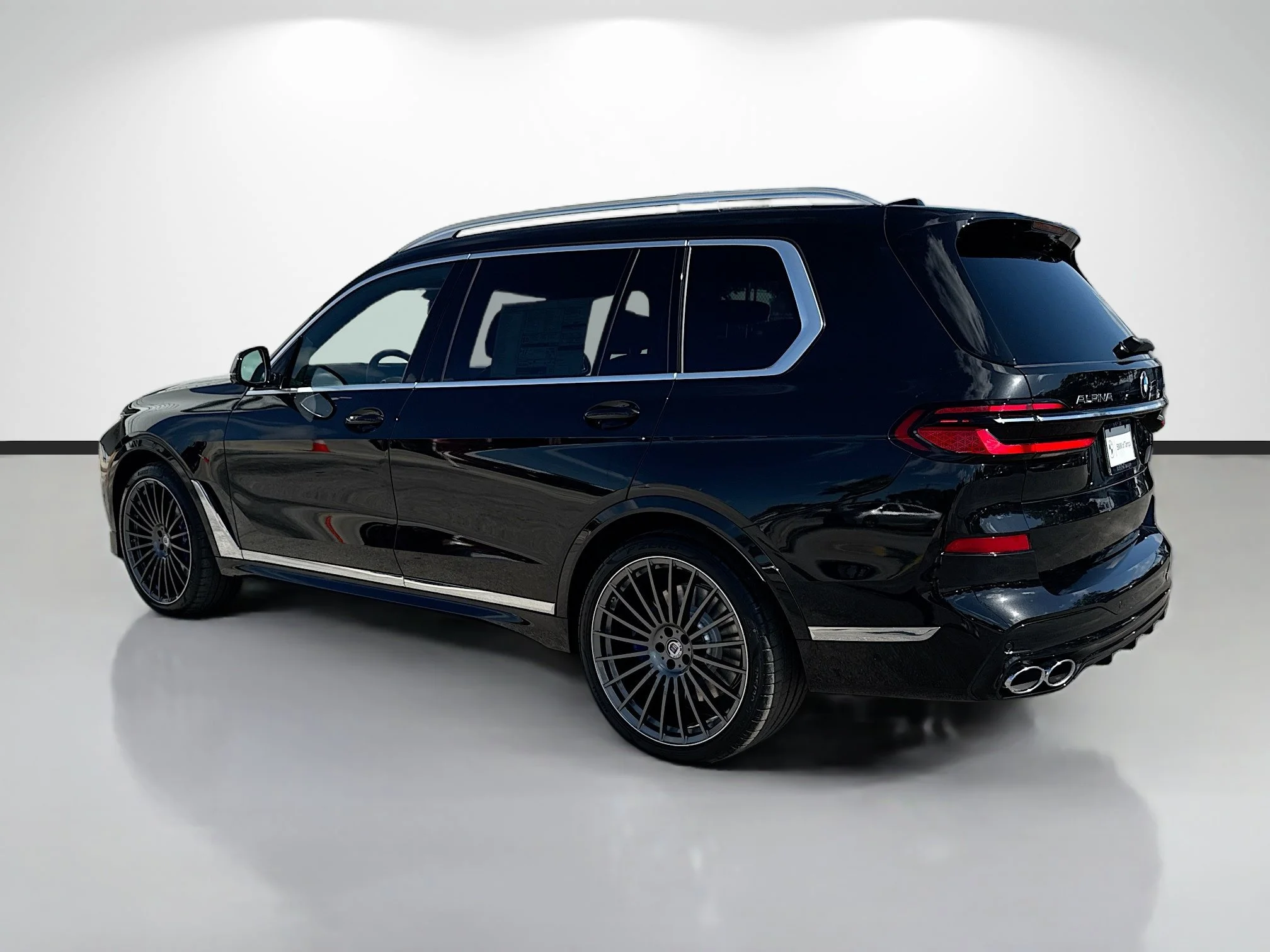 New 2026 Black Sapphire Metallic BMW ALPINA XB7 image 5