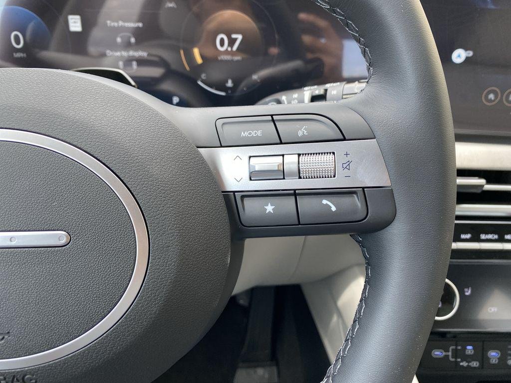 New 2026 White Pearl Hyundai SEL Premium FWD image 21
