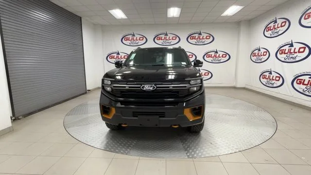 New 2027 Agate Black Metallic Ford Tremor image 4