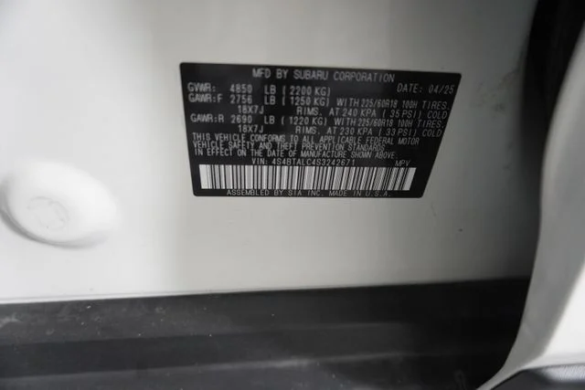 Certified Used 2025 Crystal White Pearl Subaru Onyx Edition image 22